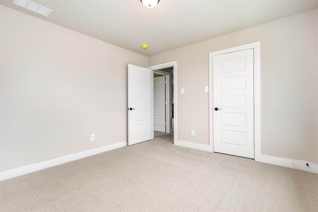 7321 Parsons Mews Property Photo 25