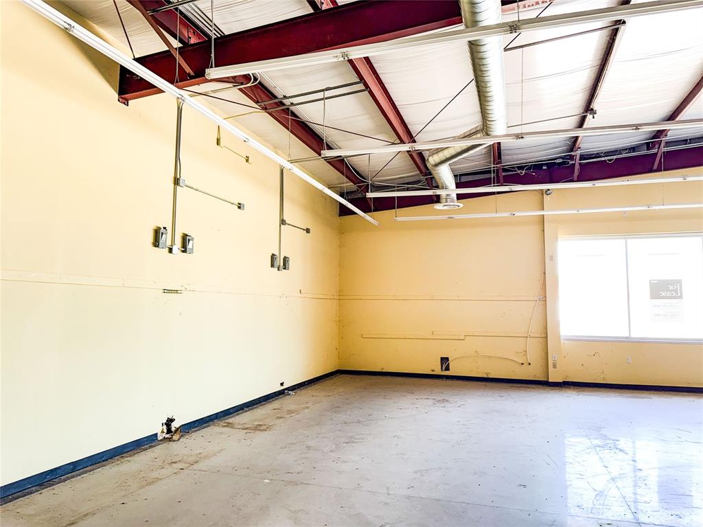 1106 Conrad Hilton Boulevard Property Photo 16