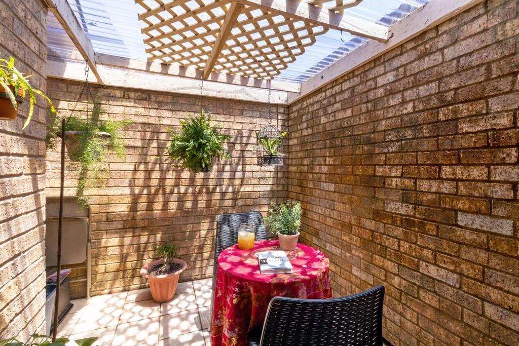 18 Mimosa Lane Property Photo 11