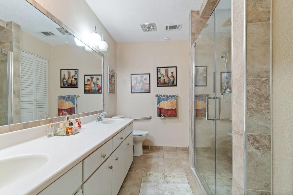 18 Mimosa Lane Property Photo 13