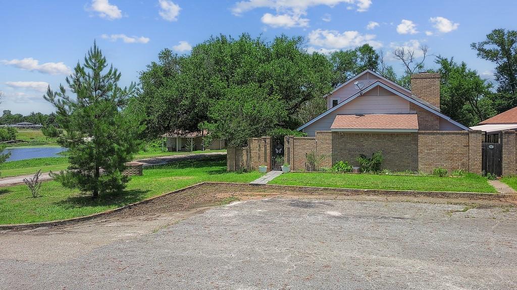 18 Mimosa Lane Property Photo 24
