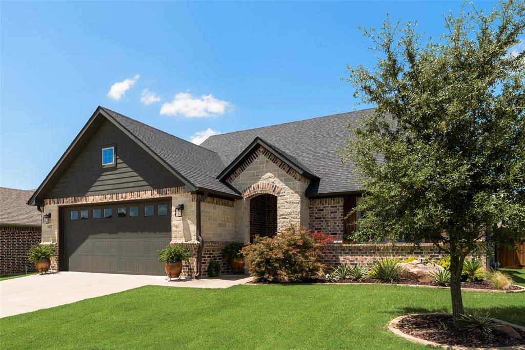 3827 Fawn Meadow Trail Property Photo 2