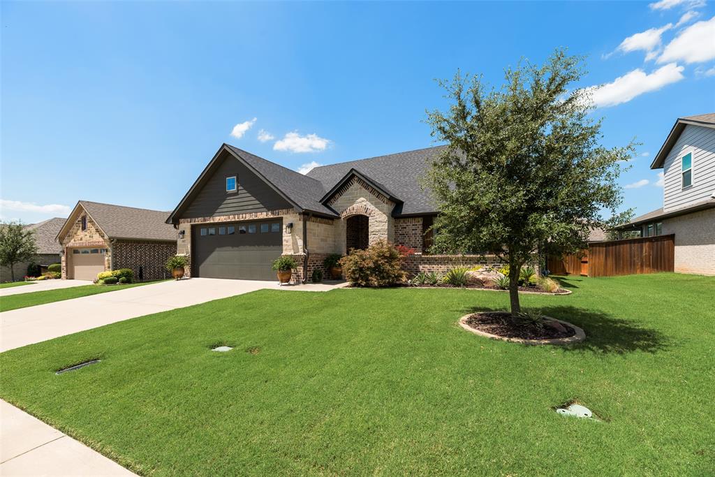 3827 Fawn Meadow Trail Property Photo 3