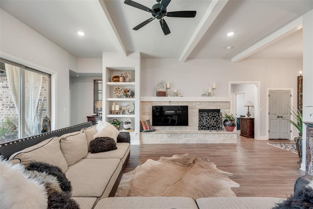 3827 Fawn Meadow Trail Property Photo 9