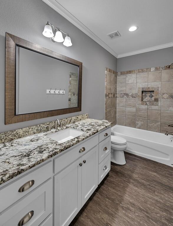 5432 Zavalla Drive Property Photo 31