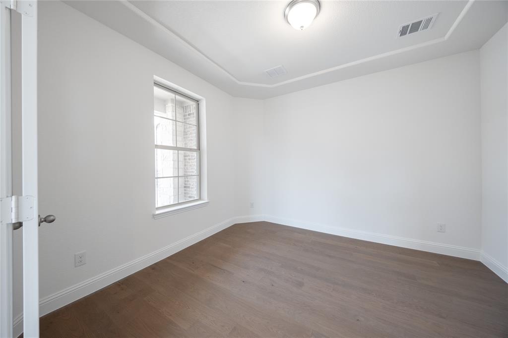 2837 Spring Valley Way Property Photo 20