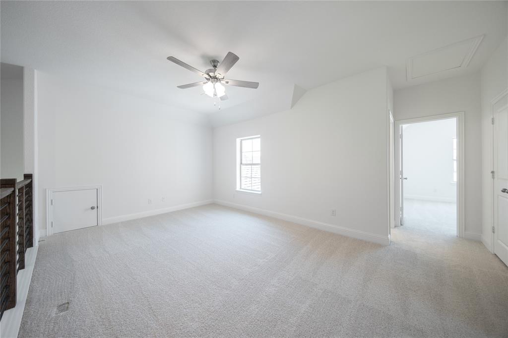 2837 Spring Valley Way Property Photo 23