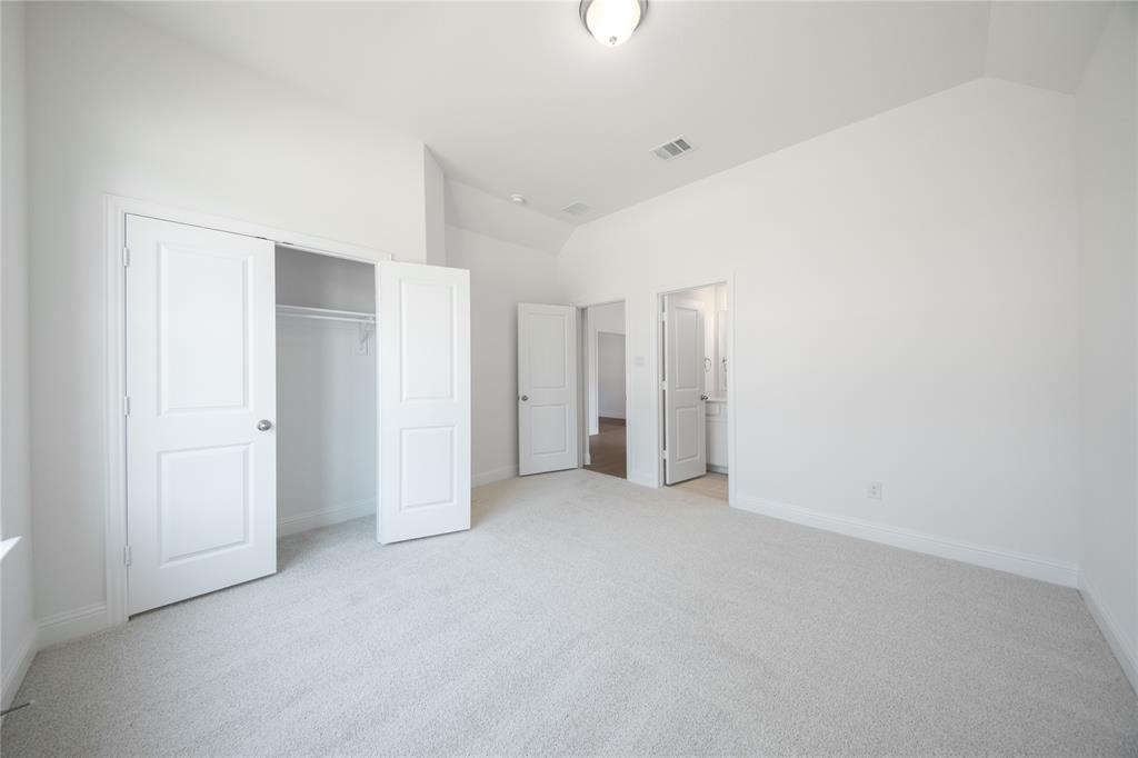 2837 Spring Valley Way Property Photo 28