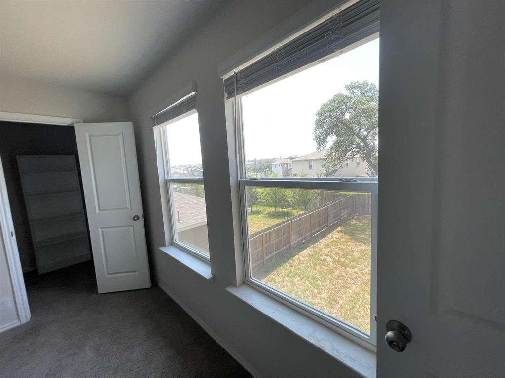 1025 Pacific Monarch Property Photo 1