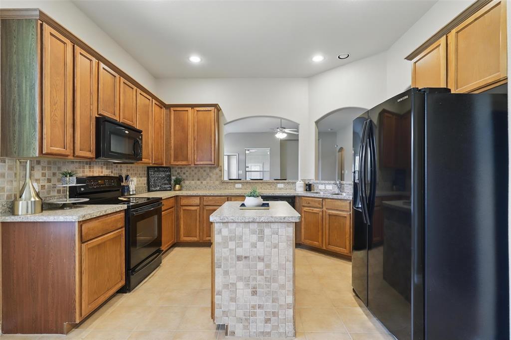 4336 Red Clover Lane Property Photo 3