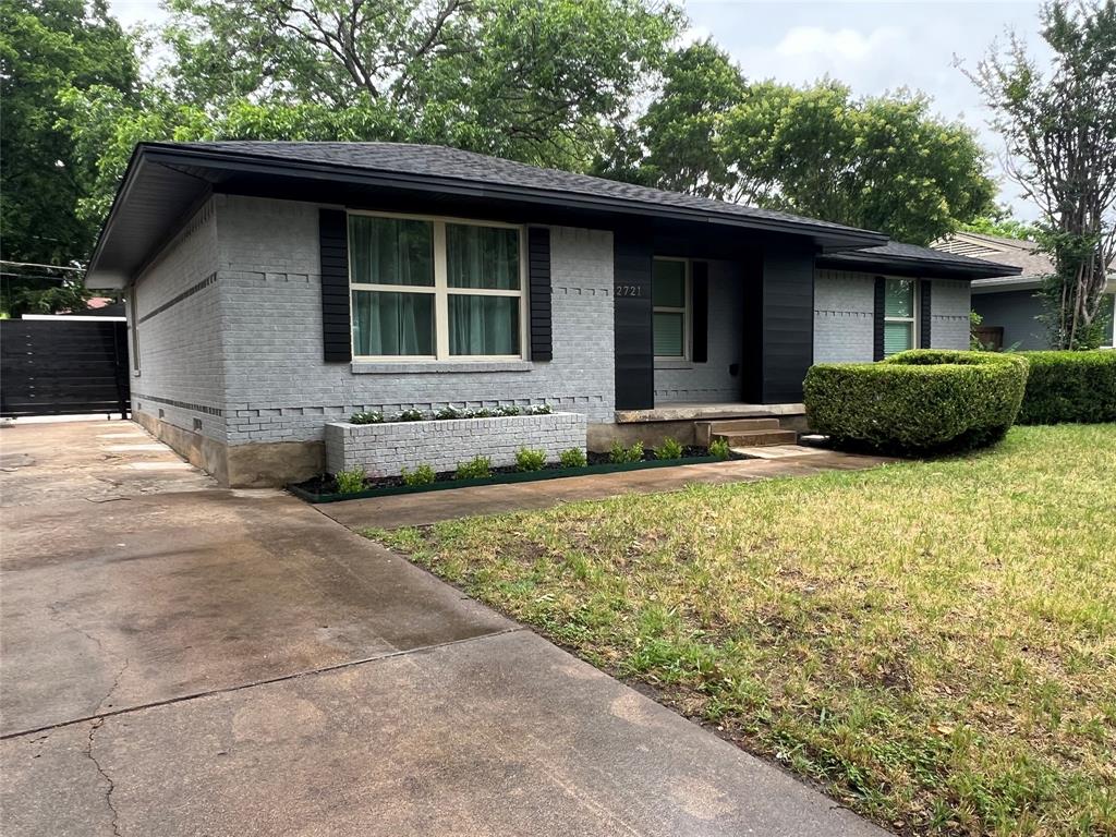 2721 San Marcus Avenue Property Photo 1