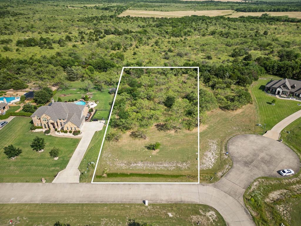 540 Austin Circle Property Photo 1