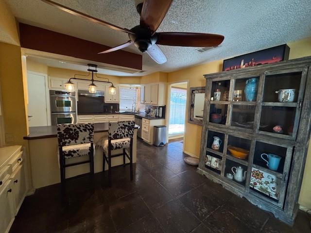 6029 Daven Oaks Drive Property Photo 5