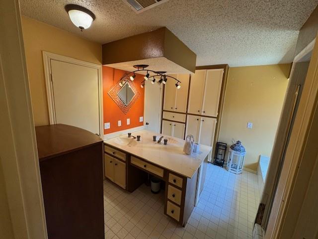 6029 Daven Oaks Drive Property Photo 19
