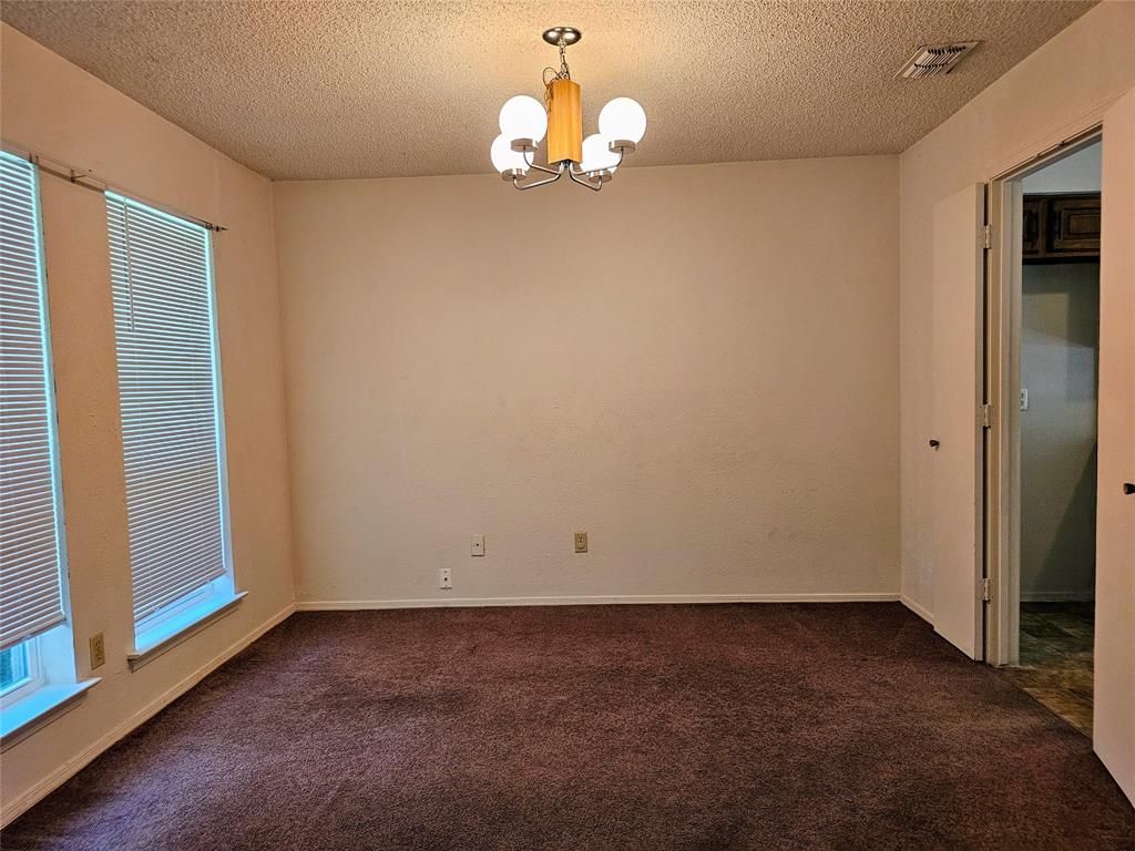 2218 Honey Creek Lane Property Photo 4