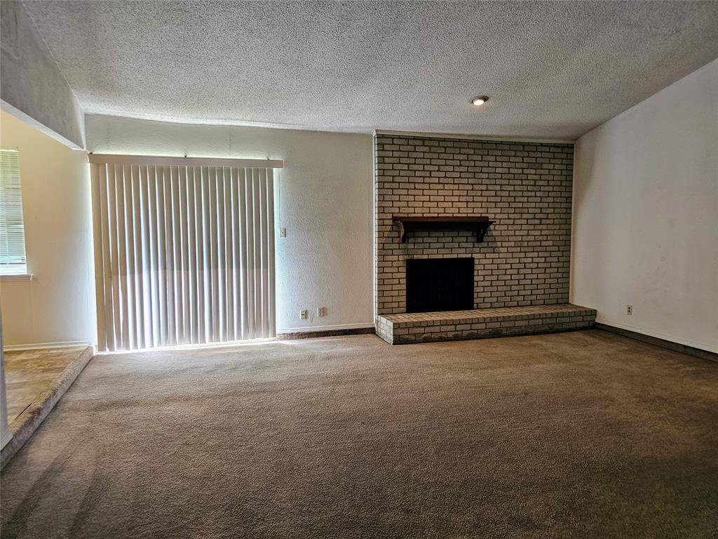 2218 Honey Creek Lane Property Photo 5
