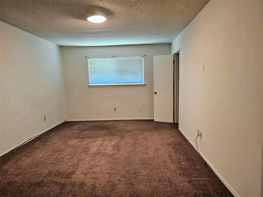 2218 Honey Creek Lane Property Photo 16