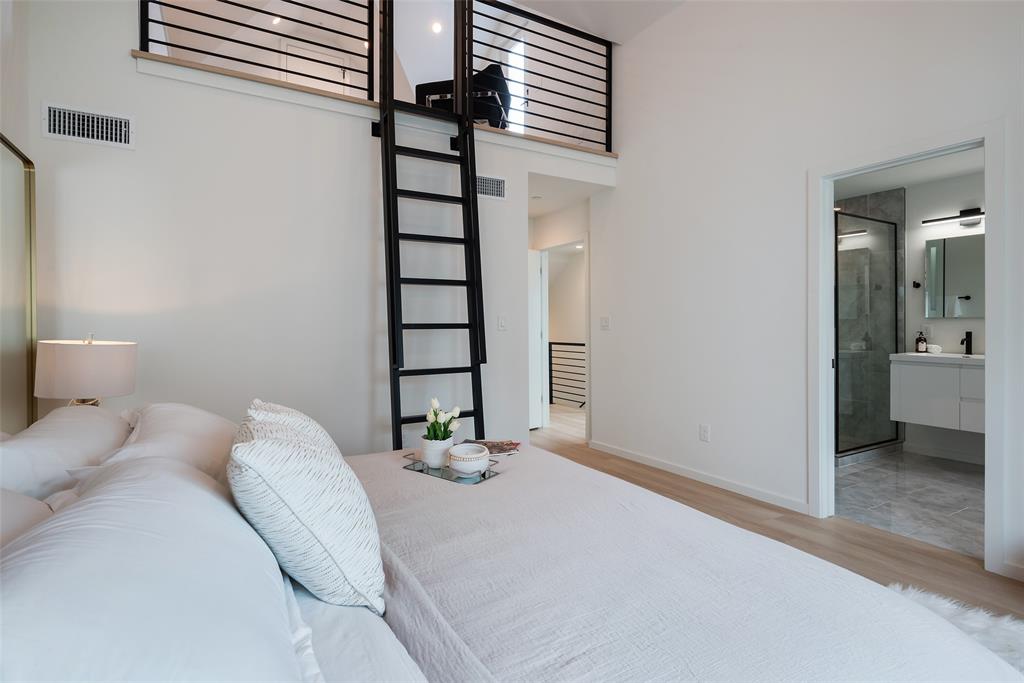 2236 Aarhus Way Property Photo 21