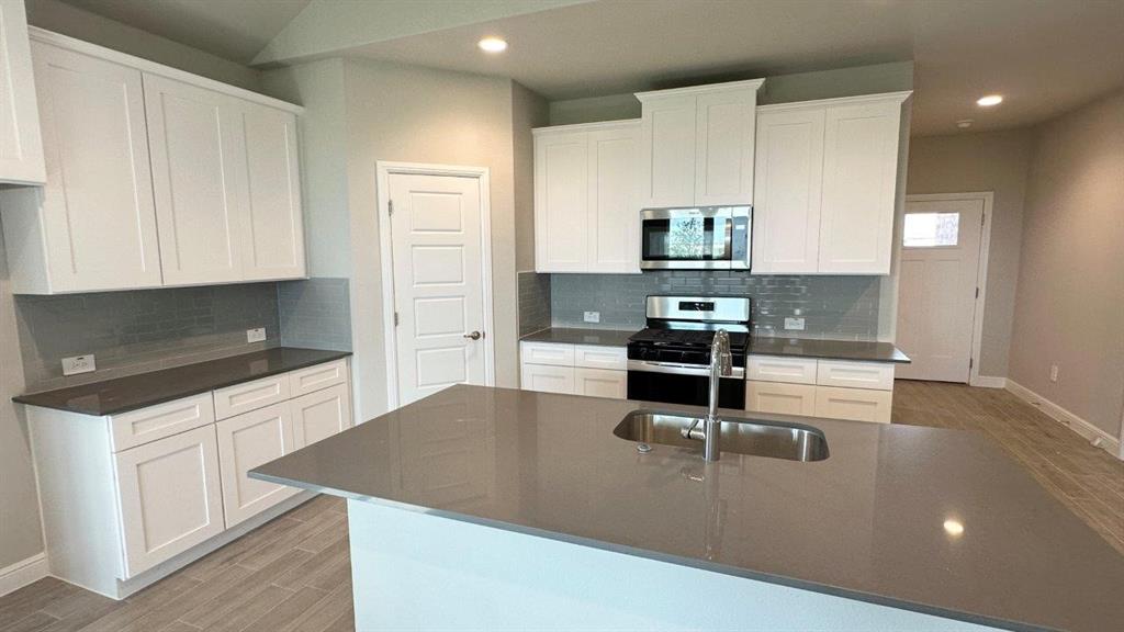 10877 Black Onyx Drive Property Photo 3