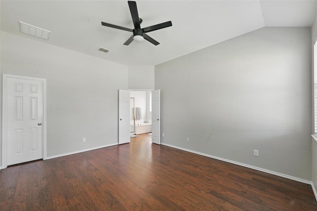 9122 Lockhart Drive Property Photo 16
