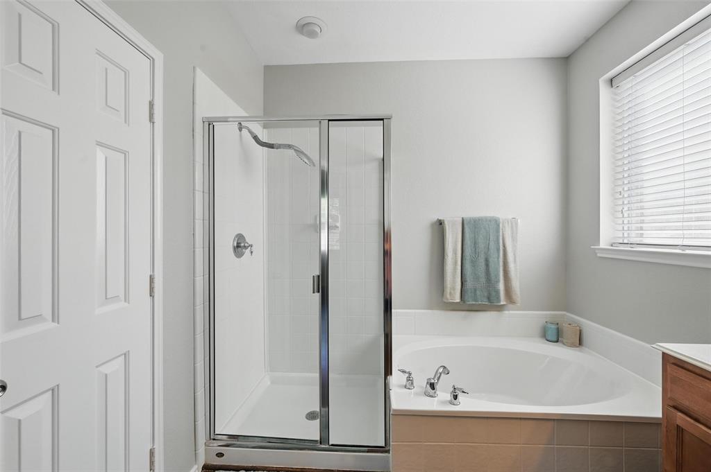 9122 Lockhart Drive Property Photo 20