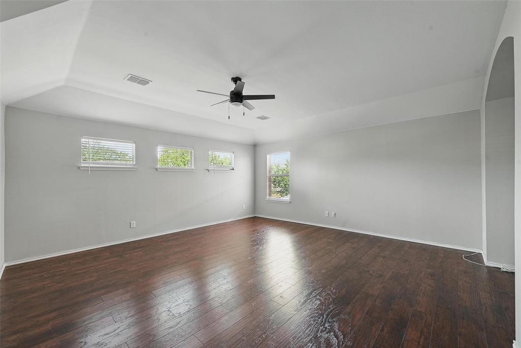 9122 Lockhart Drive Property Photo 32