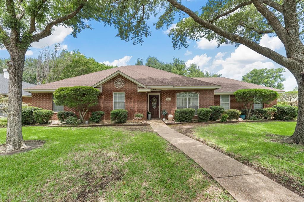 727 Wheatland Drive Property Photo 1