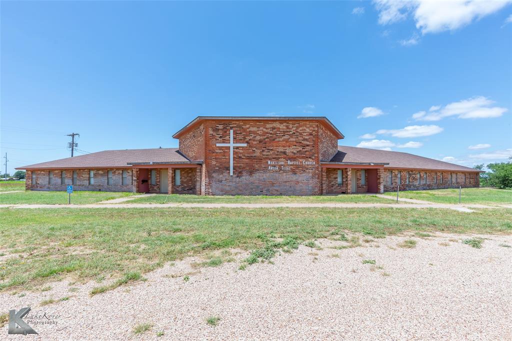 124 Commercial Avenue Property Photo 1