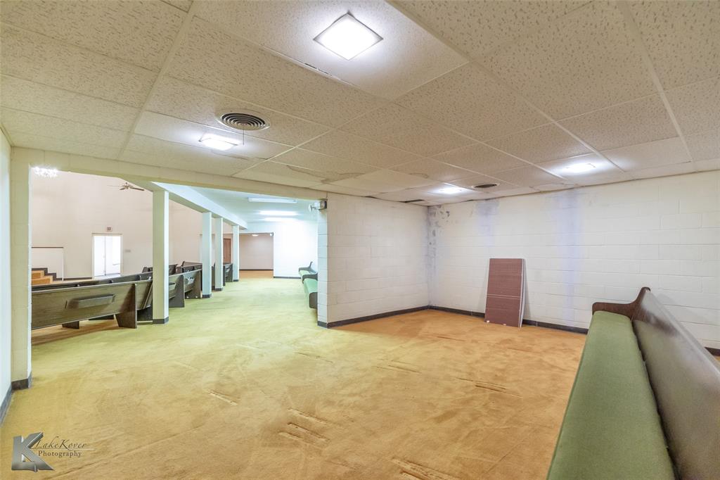 124 Commercial Avenue Property Photo 14