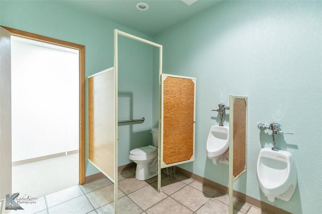 124 Commercial Avenue Property Photo 20