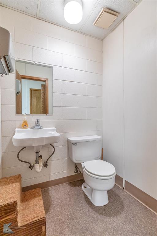 124 Commercial Avenue Property Photo 23
