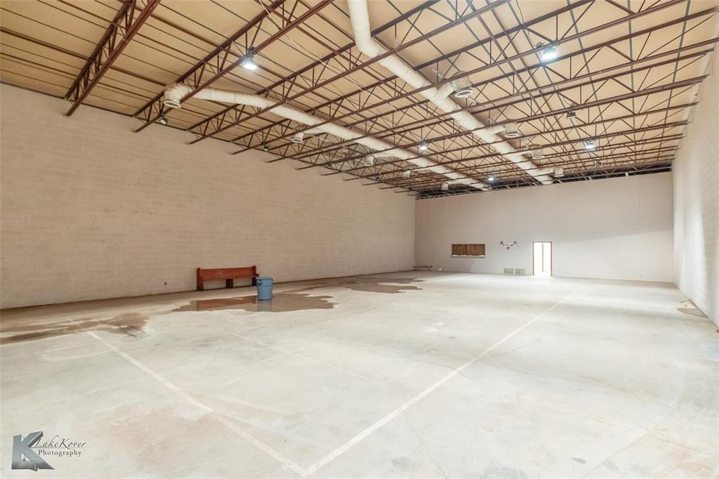 124 Commercial Avenue Property Photo 24