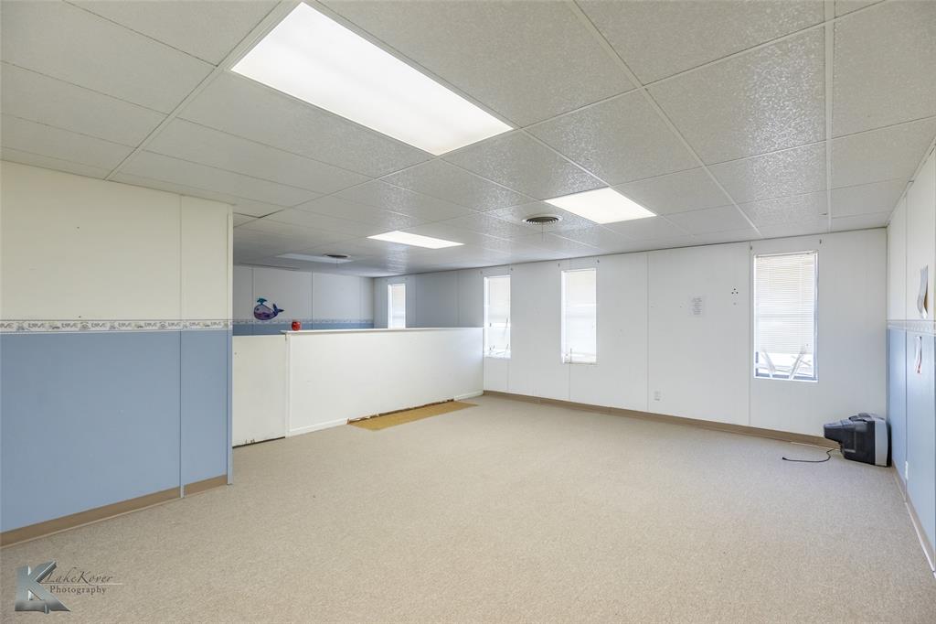 124 Commercial Avenue Property Photo 25