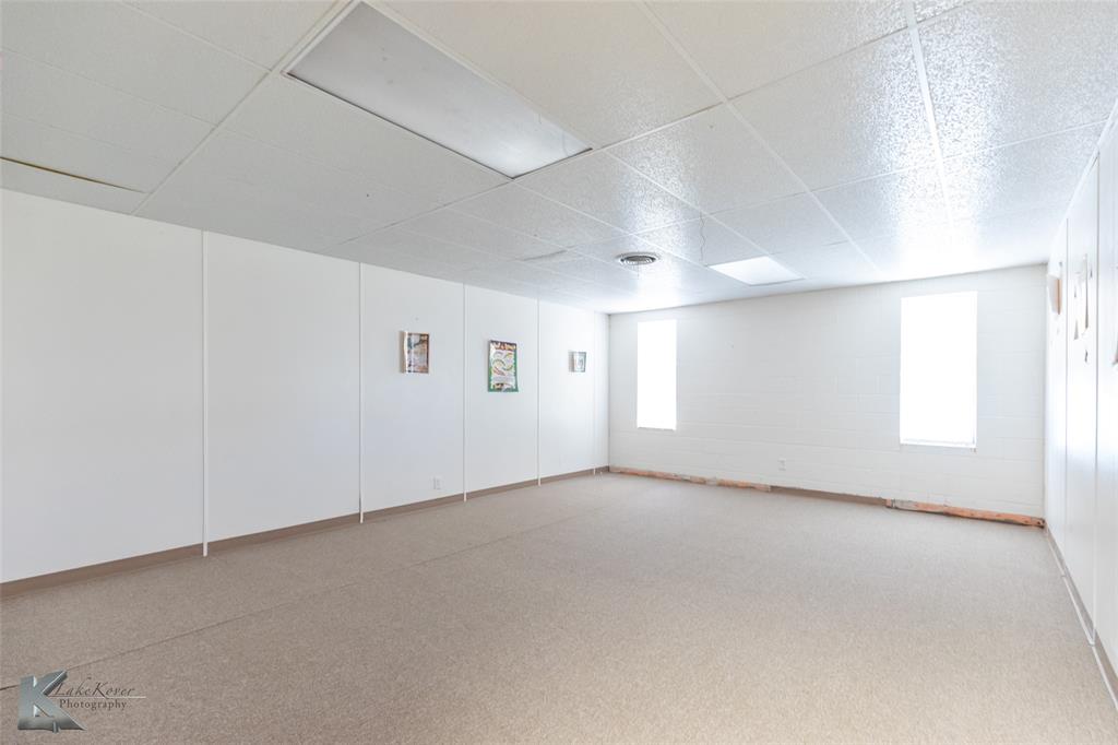124 Commercial Avenue Property Photo 32