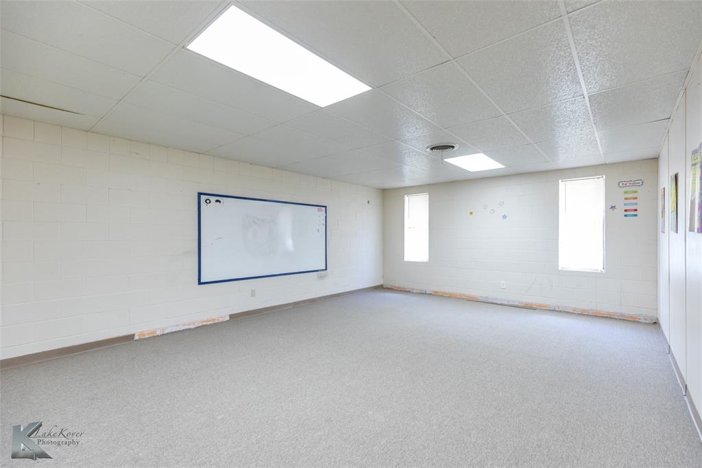 124 Commercial Avenue Property Photo 34