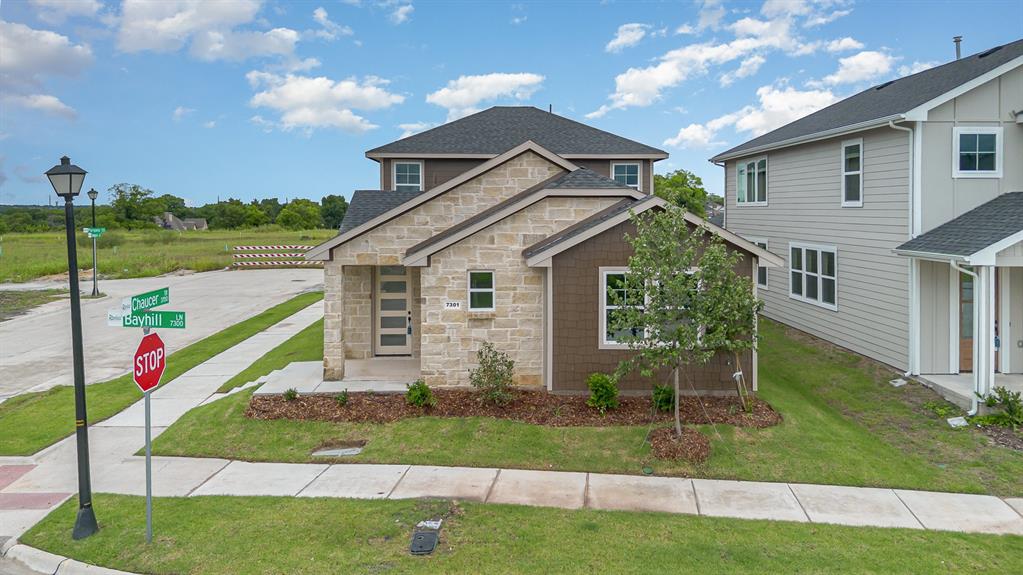 7301 Parsons Mews Property Photo 1