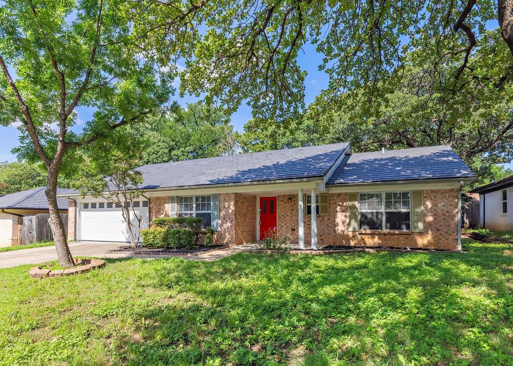 4209 W Pleasant Forest Street Property Photo 1