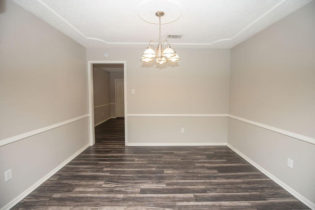 4209 W Pleasant Forest Street Property Photo 6