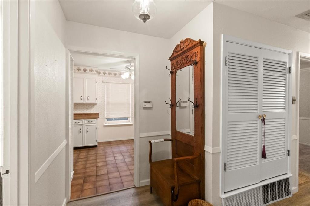 1506 Ridgeview Drive Property Photo 16