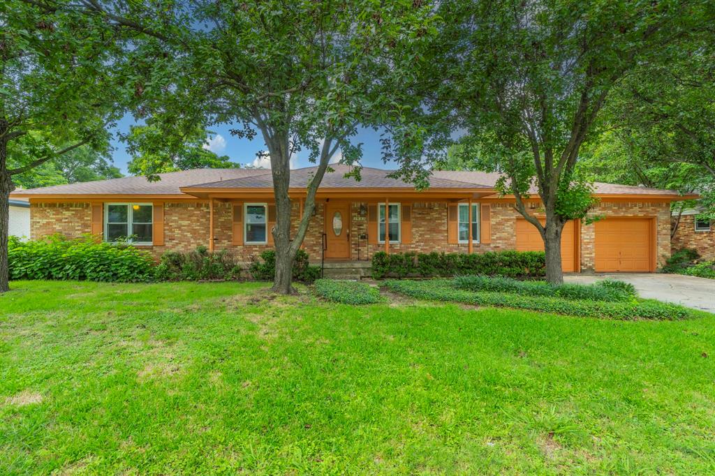 1022 Kings Row Property Photo 1