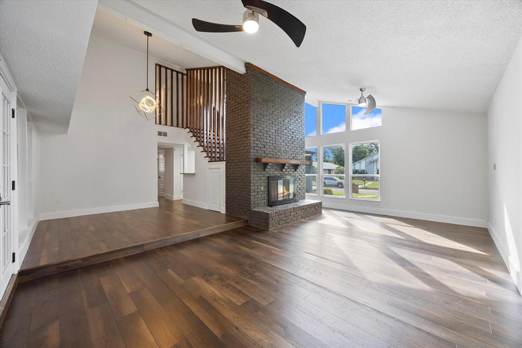 5221 Sarasota Drive Property Photo 6
