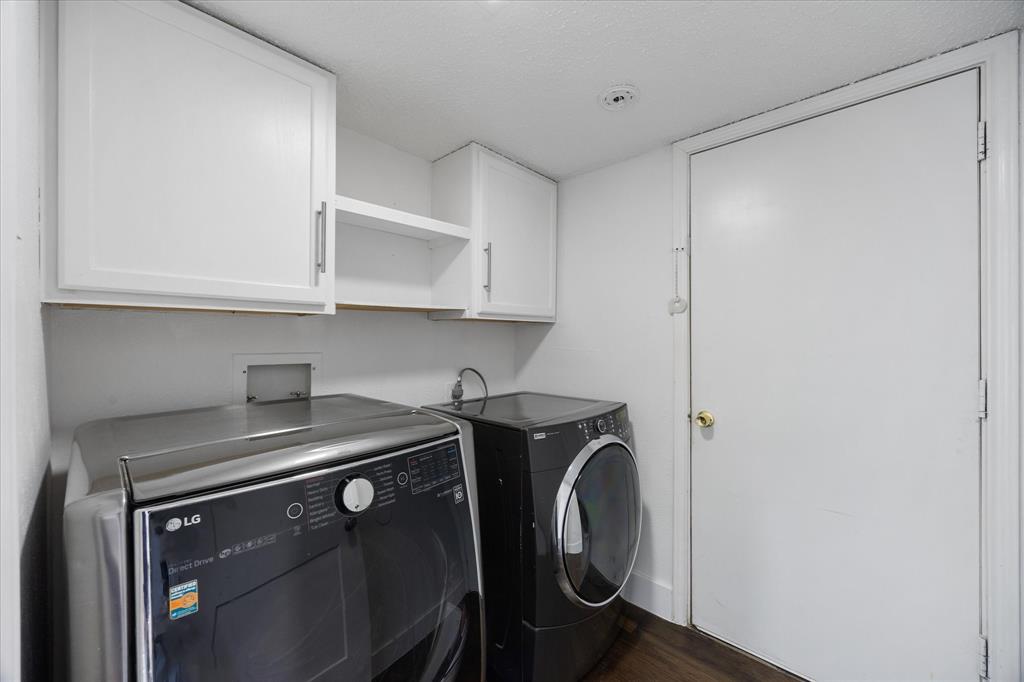 5221 Sarasota Drive Property Photo 9