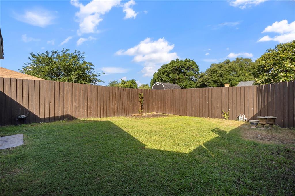 5221 Sarasota Drive Property Photo 25