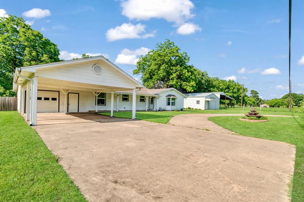 6725 Pine Mill Road Property Photo 1