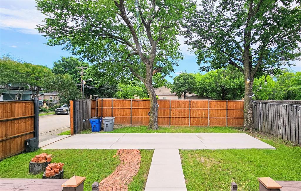 5126 Columbia Avenue Property Photo 5