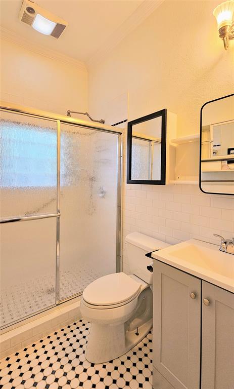 5126 Columbia Avenue Property Photo 26