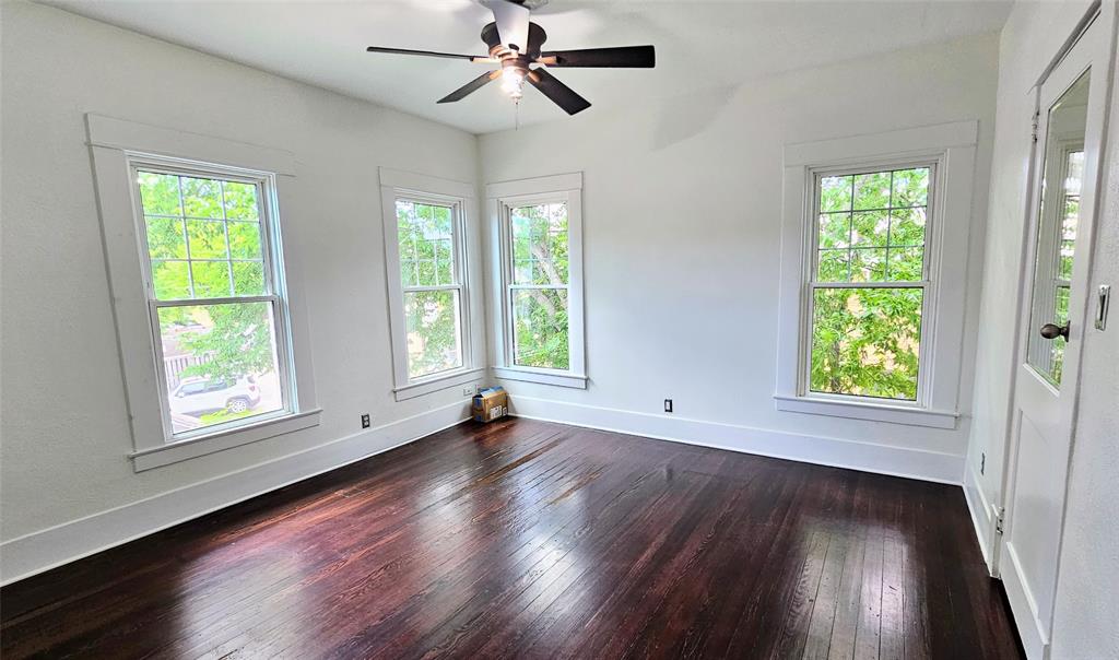 5126 Columbia Avenue Property Photo 29