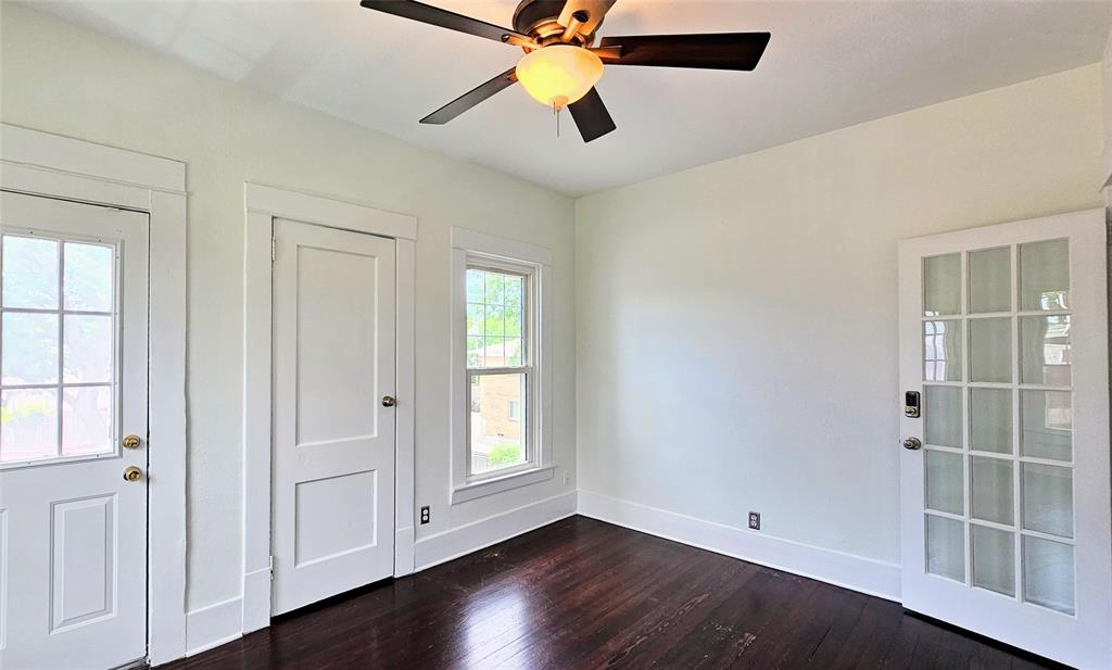 5126 Columbia Avenue Property Photo 33