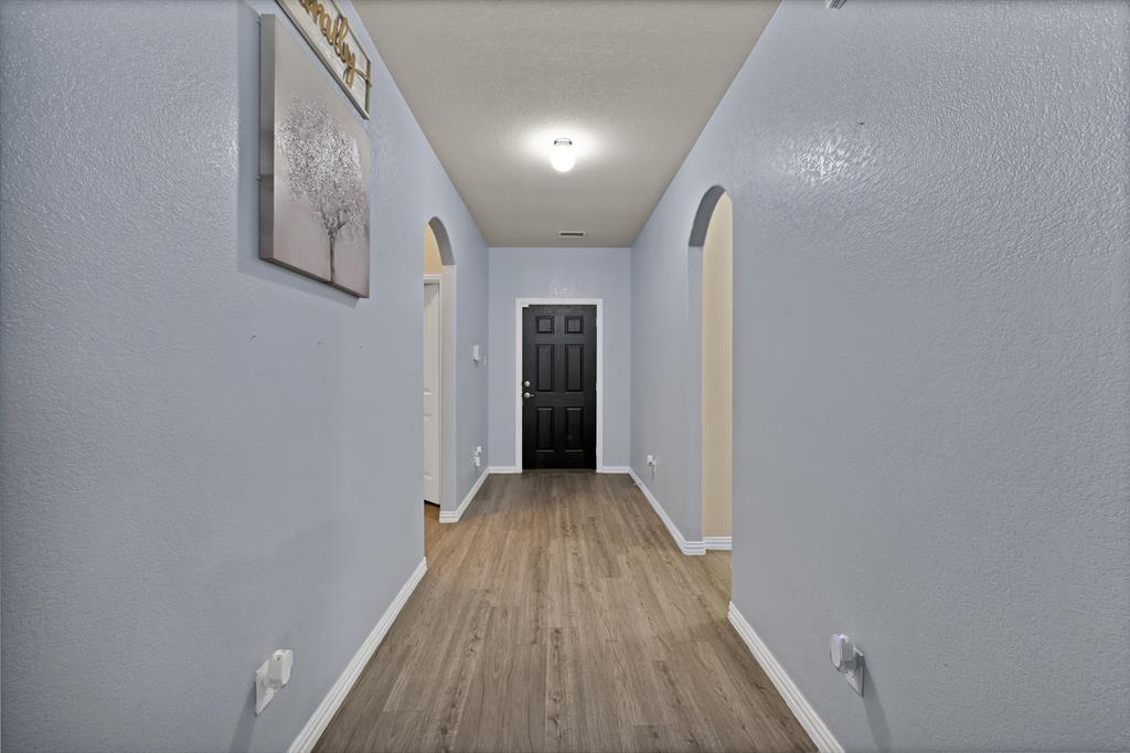 1507 Kingsley Drive Property Photo 5