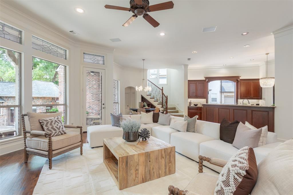 1113 Pecan Hollow Trail Property Photo 6